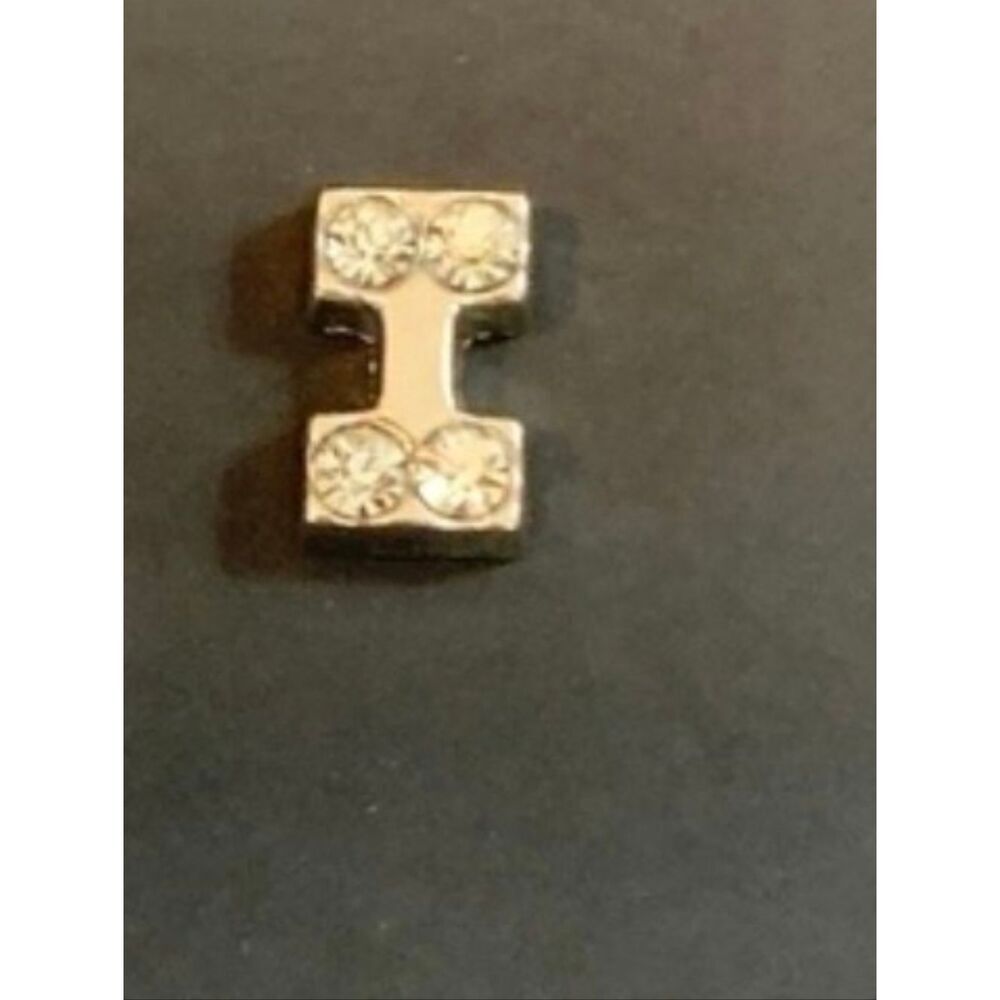 Letter 'I' Floating Locket Charm